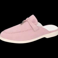 Adley 15