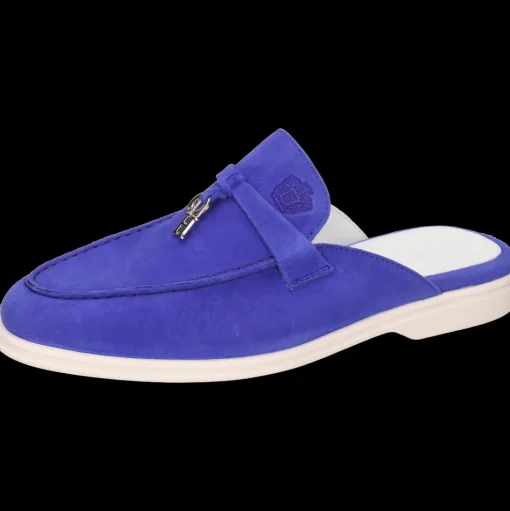 Adley 15