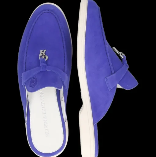 Adley 15