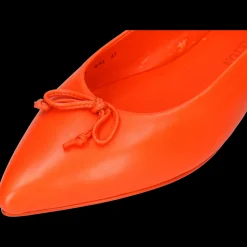 Alora 4