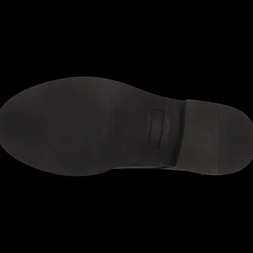 Pia 6